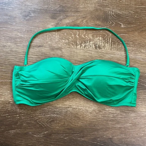 CUPSHE Swimsuit - Picture 3 of 6